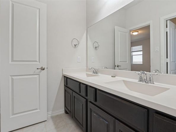 1470  William Way , Farmers Branch Texas 75234