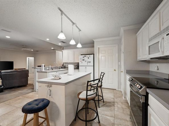 5510  Bright Star Trail , Arlington Texas 76017