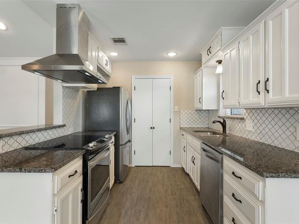 3013  Panhandle  , Grapevine Texas 76051