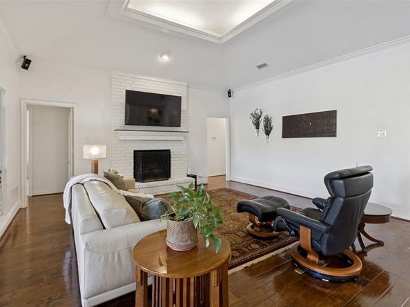 16308  Fallkirk Drive , Dallas Texas 75248