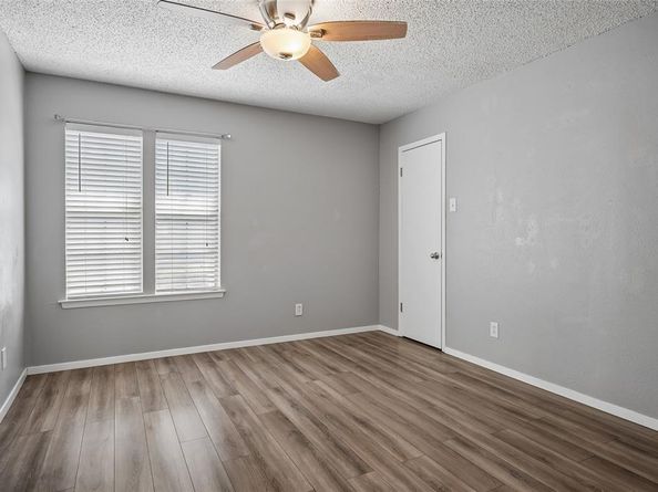 5300  Keller Springs Road  1018, Dallas Texas 75248