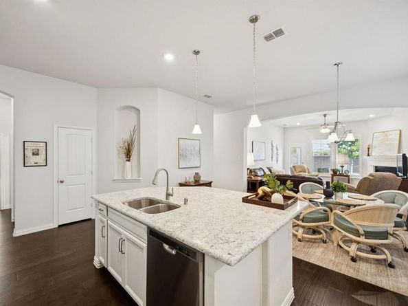 1324  Lake Falls Terrace , Lewisville Texas 75010