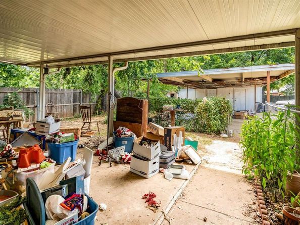 3024  Conflans Road  3026, Irving Texas 75061