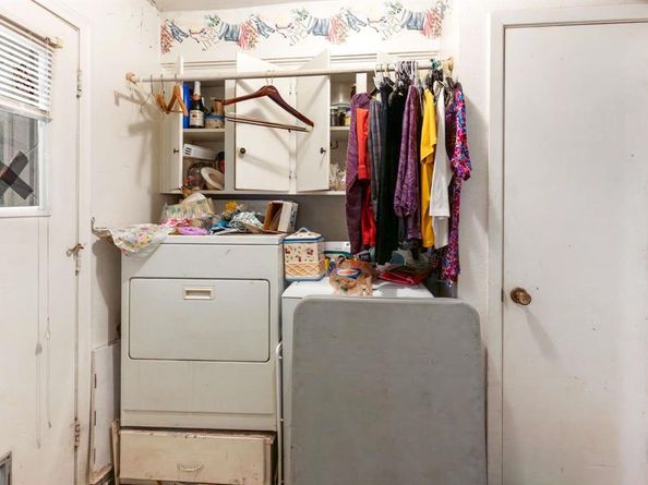 3024  Conflans Road  3026, Irving Texas 75061