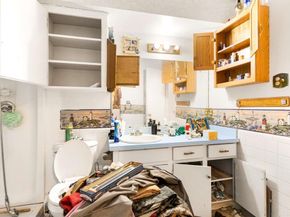 3024  Conflans Road  3026, Irving Texas 75061