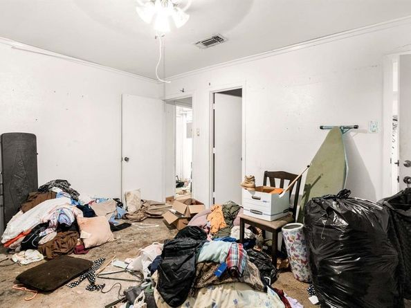 3024  Conflans Road  3026, Irving Texas 75061