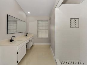 2549  Creekwood Lane , Fort Worth Texas 76123