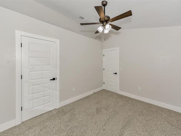 2549  Creekwood Lane , Fort Worth Texas 76123