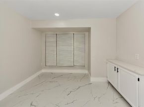 2549  Creekwood Lane , Fort Worth Texas 76123