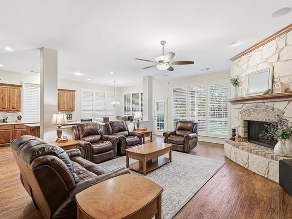 8408  Jefferson Way , Lantana Texas 76226