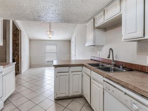 803  Canary Lane , Mansfield Texas 76063