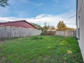 803  Canary Lane , Mansfield Texas 76063