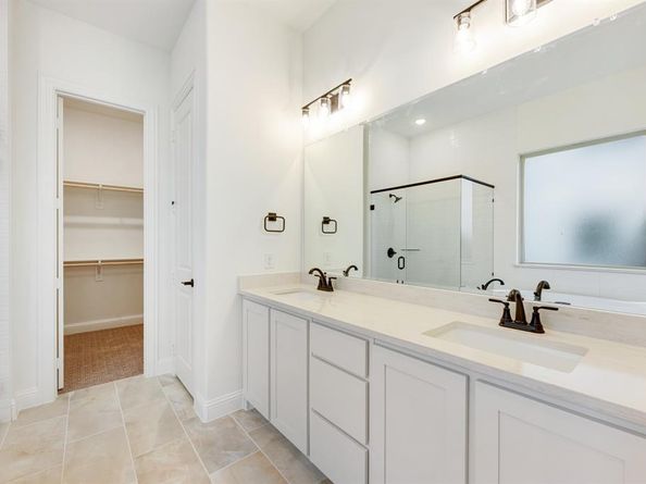 4060  Zina Lane , Prosper Texas 75078