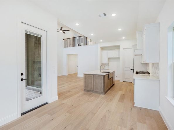 4060  Zina Lane , Prosper Texas 75078