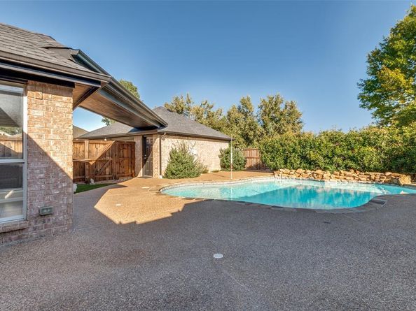 308  Parkview Drive , Trophy Club Texas 76262