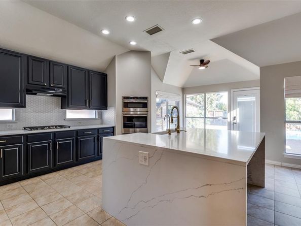 308  Parkview Drive , Trophy Club Texas 76262