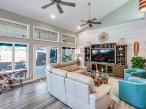 1104  Portofino Court , Arlington Texas 76012