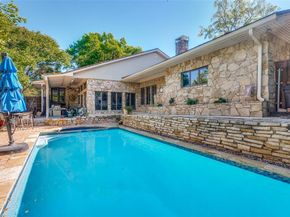 1104  Portofino Court , Arlington Texas 76012