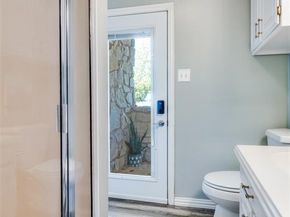 1104  Portofino Court , Arlington Texas 76012