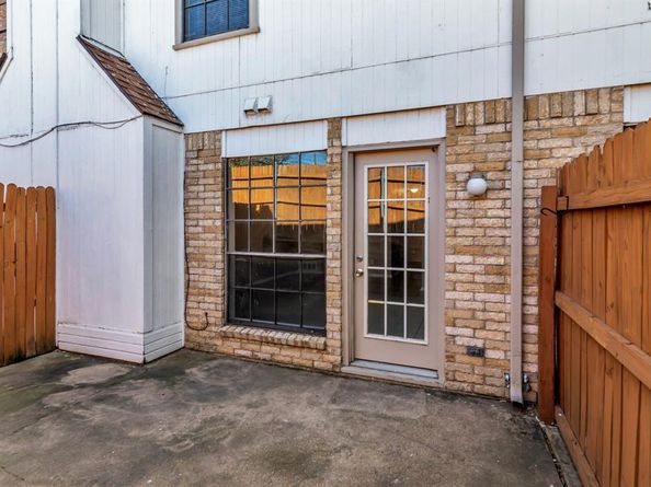 2903  Sappington Place , Fort Worth Texas 76116