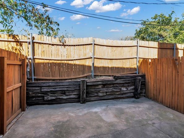 2903  Sappington Place , Fort Worth Texas 76116