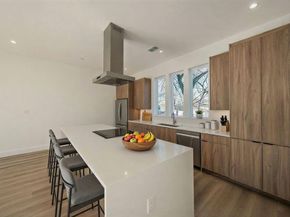 2523  Hondo Avenue  102, Dallas Texas 75219