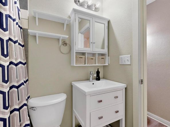 2107  Rockwood Drive , Carrollton Texas 75007