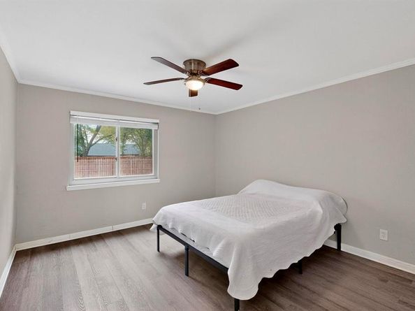 2107  Rockwood Drive , Carrollton Texas 75007