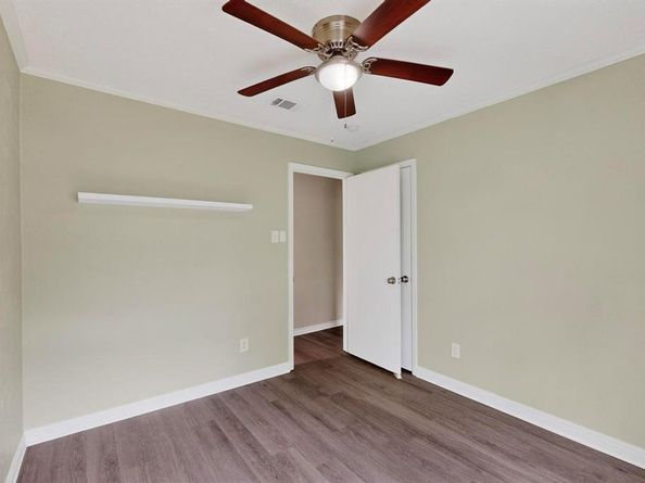 2107  Rockwood Drive , Carrollton Texas 75007