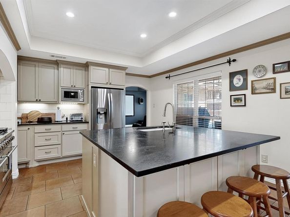 2806  Sausalito Drive , Carrollton Texas 75007