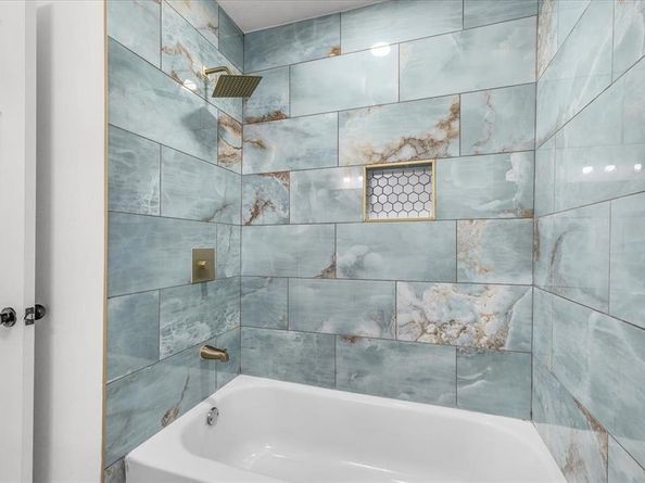 3301  Hedrick Street , Fort Worth Texas 76111