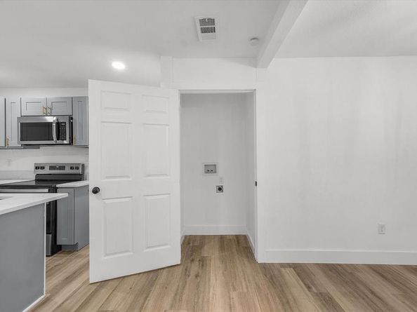 3301  Hedrick Street , Fort Worth Texas 76111