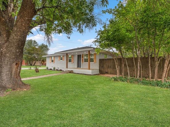 3301  Hedrick Street , Fort Worth Texas 76111