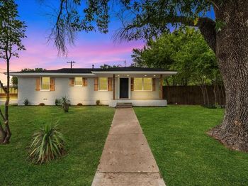 3301  Hedrick Street 