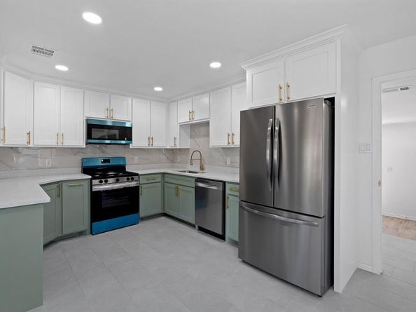 10270  Kilkenny Place , Dallas Texas 75228