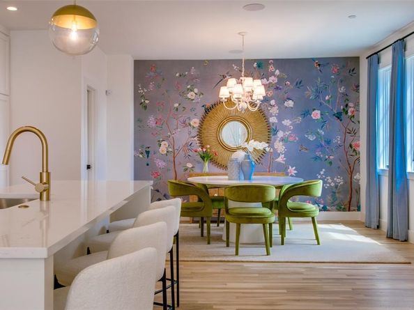 7207  Gaston Avenue  2003, Dallas Texas 75206