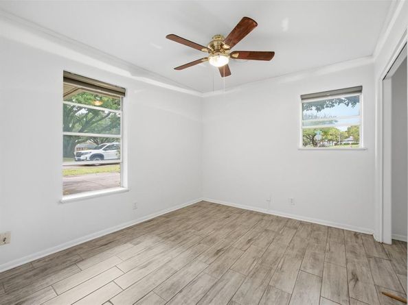 1014  Imperial Drive , Denton Texas 76209