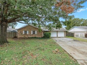 1014  Imperial Drive , Denton Texas 76209