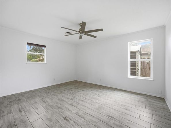 1014  Imperial Drive , Denton Texas 76209