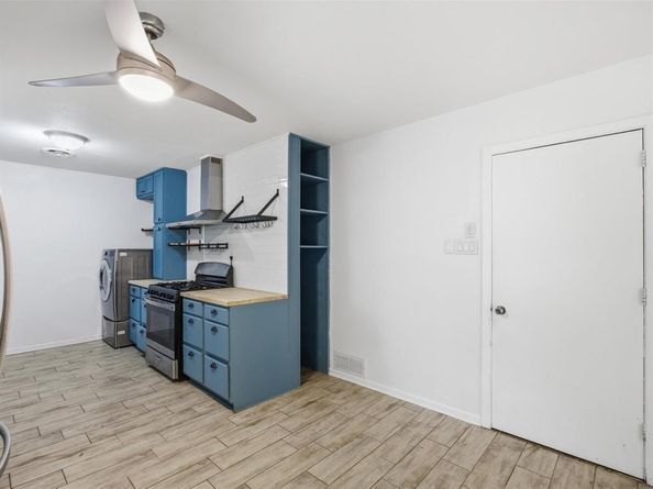 1014  Imperial Drive , Denton Texas 76209