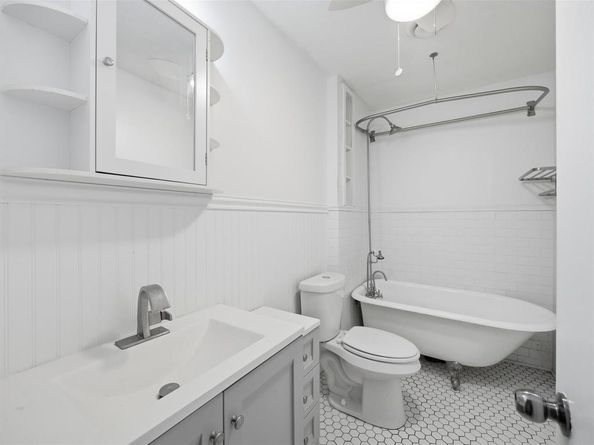 1014  Imperial Drive , Denton Texas 76209