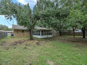 1014  Imperial Drive , Denton Texas 76209