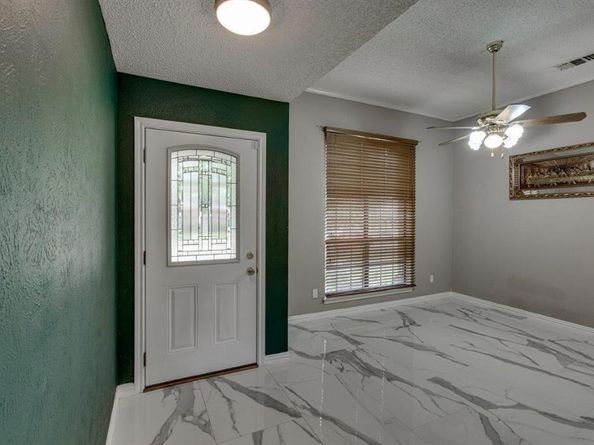 3102  Aspen Drive , Carrollton Texas 75007