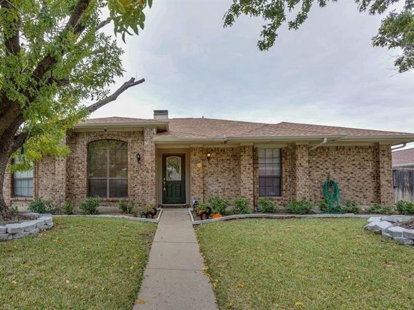3102  Aspen Drive , Carrollton Texas 75007