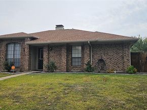 3102  Aspen Drive , Carrollton Texas 75007