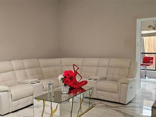 3102  Aspen Drive , Carrollton Texas 75007