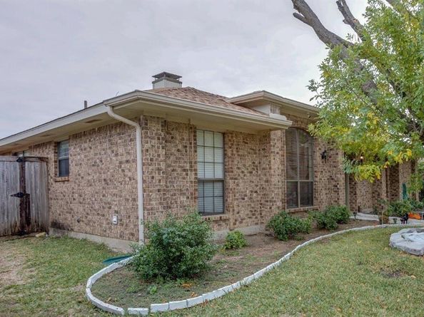 3102  Aspen Drive , Carrollton Texas 75007