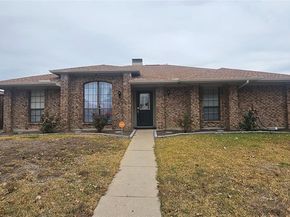 3102  Aspen Drive , Carrollton Texas 75007