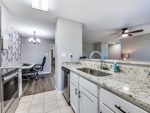 5981  Arapaho Road  1003, Dallas Texas 75248