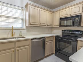 8518  Bridgewater Drive , Rowlett Texas 75088